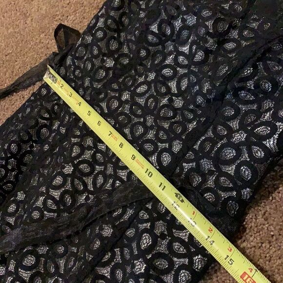 WHBM lace dress - Picture 10 of 13